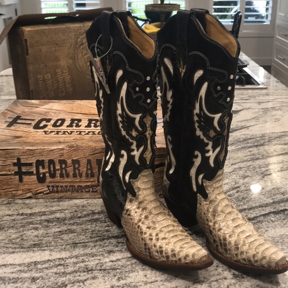 Corral Vintage Shoes - Corral Vintage Cowboy Boots